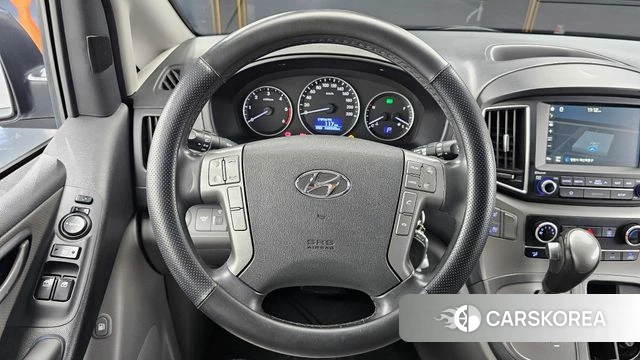 Hyundai The New Grand Starex 2019 Серебристо-серый из Кореи, фото 4