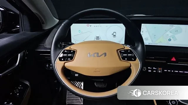 Kia EV6 2023 Черный из Кореи, фото 4