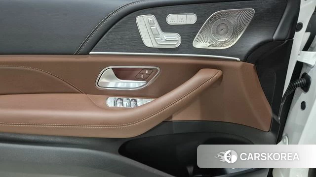 Mercedes-Benz GLE-Class W167 2025 Белый из Кореи, фото 4