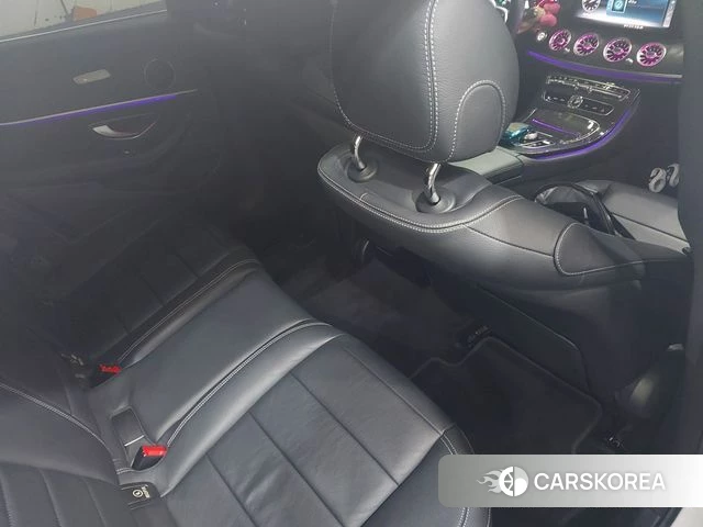 Mercedes-Benz E-Class W213 2020 Белый из Кореи, фото 4