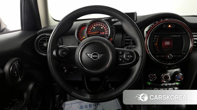 Mini Cooper 2019 Синий из Кореи, фото 4