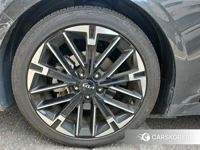 Kia The New K5 3rd generation 2024 Серый из Кореи, фото 4