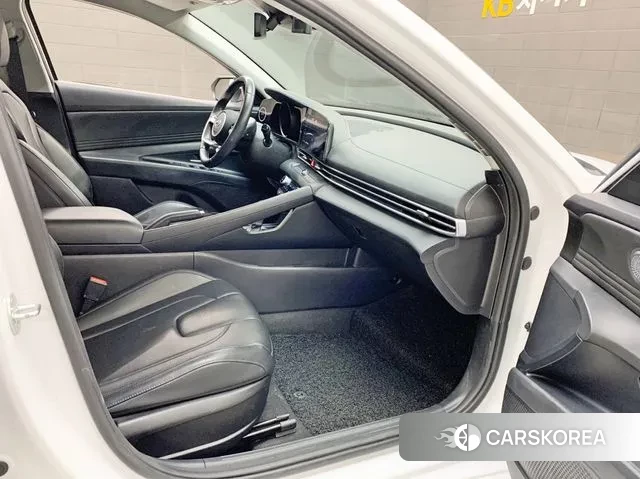 Hyundai Avante (CN7) 2021 Белый из Кореи, фото 4