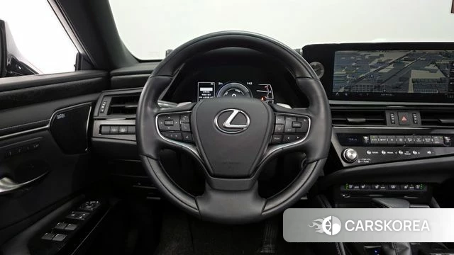 Lexus ES300h 7th generation 2022 Серый из Кореи, фото 4