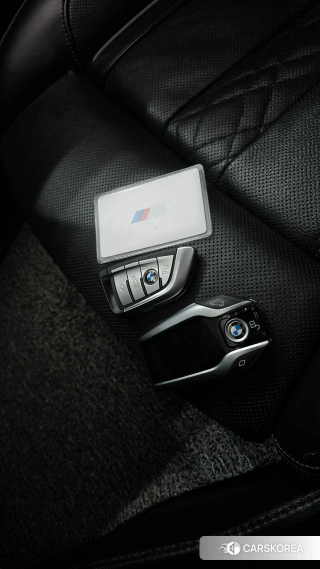 BMW 5 Series (G30) 2022 Белый из Кореи, фото 4