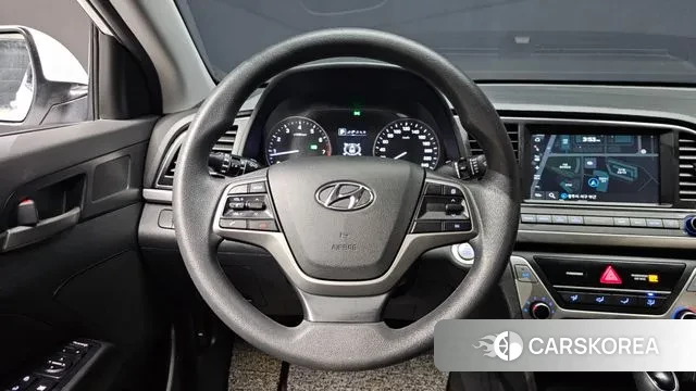 Hyundai Avante AD 2018 Белый из Кореи, фото 4