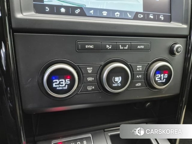 Land Rover Discovery 5 2020 Белый из Кореи, фото 4