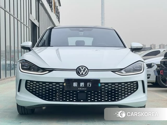 Volkswagen Lingdu 2024 Белый из Китая, фото 4
