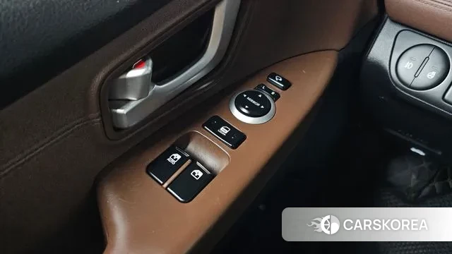 Hyundai The New Grand Starex 2018 Белый из Кореи, фото 4