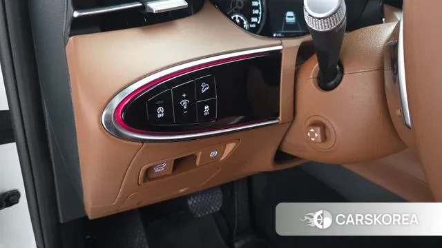 Genesis GV70 2022 Белый из Кореи, фото 4