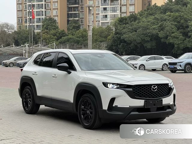 Mazda CX-50 line also 2023 Белый из Китая, фото 4