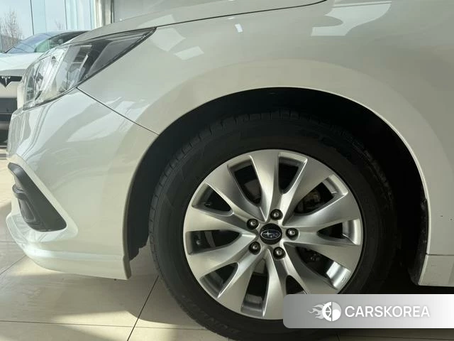 Subaru LEGACY Lion 2021 Белый из Китая, фото 4
