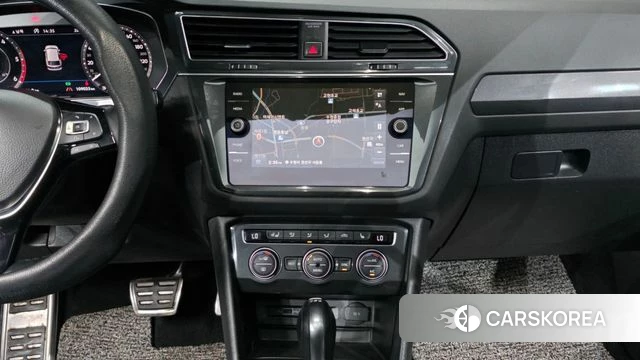Volkswagen Tiguan second Generation 2018 Черный из Кореи, фото 4