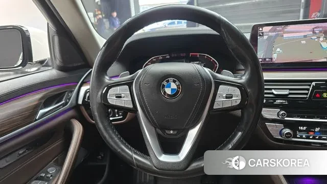 BMW 5 Series (G30) 2020 Белый из Кореи, фото 4