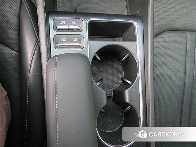 Hyundai Sonata D Edge (DN8) 2024 Серебристо-серый из Кореи, фото 4