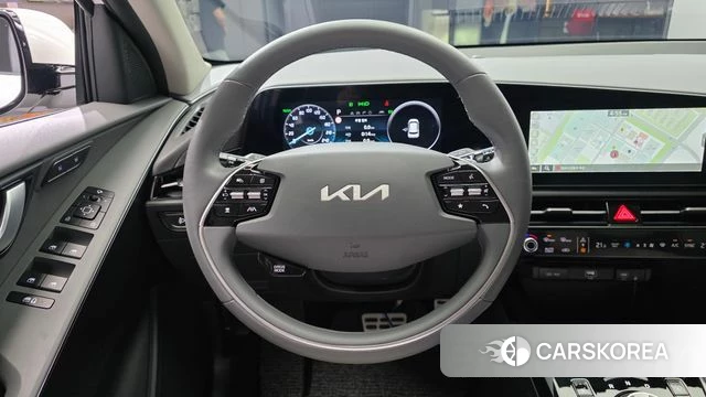 Kia Di Ol Nu Niro 2025 Белый из Кореи, фото 4