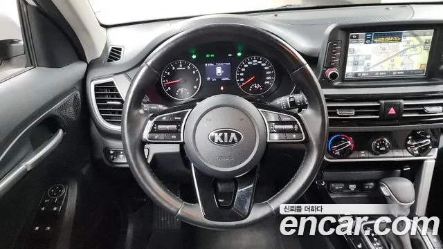 Kia Seltos 2021 Белый из Кореи, фото 4