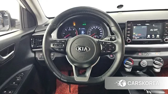 Kia Stonic 2019 Белый из Кореи, фото 4