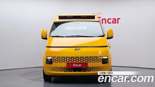 Hyundai Staria 2024 Желтый из Кореи, фото 4