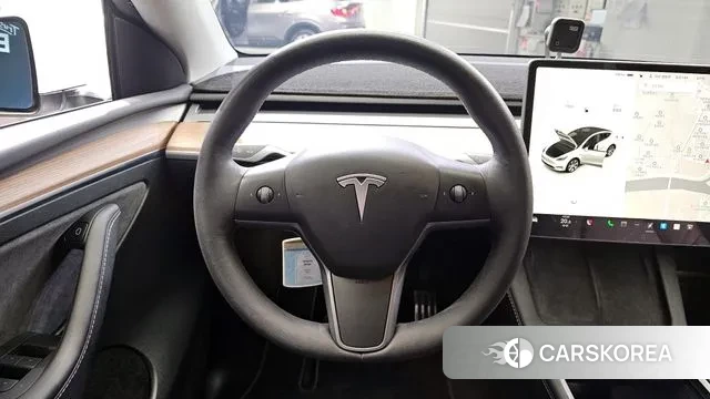 Tesla Model Y 2022 Белый из Кореи, фото 4