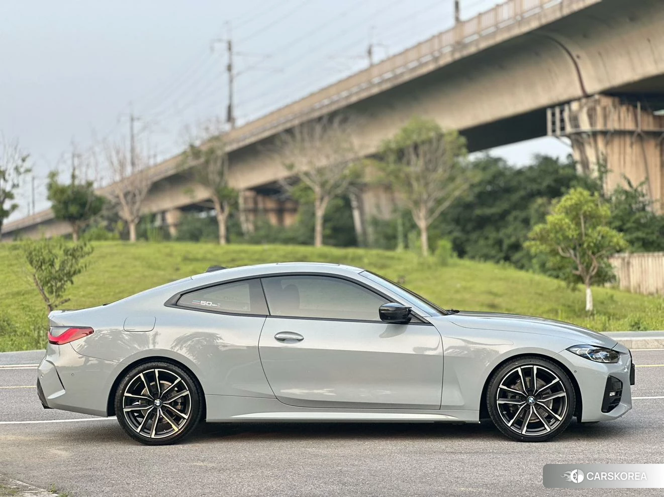 BMW 4 series 2023 Серебристо-серый из Китая, фото 4