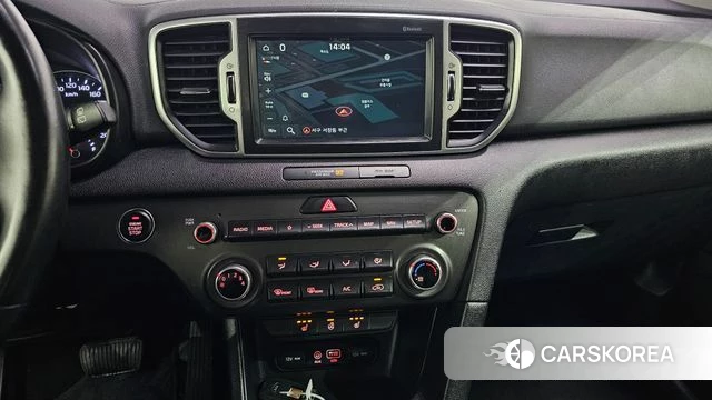 Kia Sportage 4th Generation 2018 Белый из Кореи, фото 4