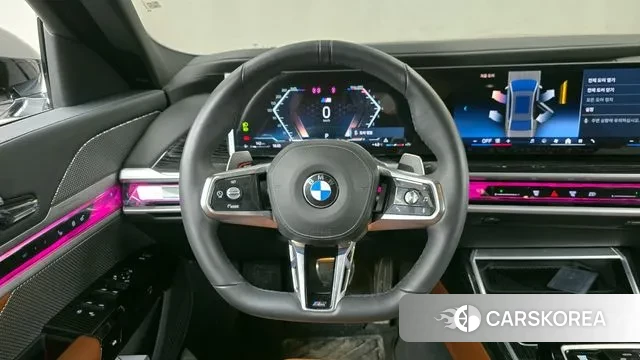 BMW 7 Series (G70) 2025 Серебряный двухцветный из Кореи, фото 4