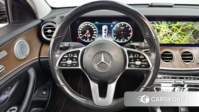 Mercedes-Benz E-Class W213 2019 Черный из Кореи, фото 4
