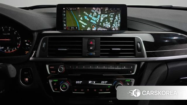 BMW 3 Series (F30) 2018 Белый из Кореи, фото 4