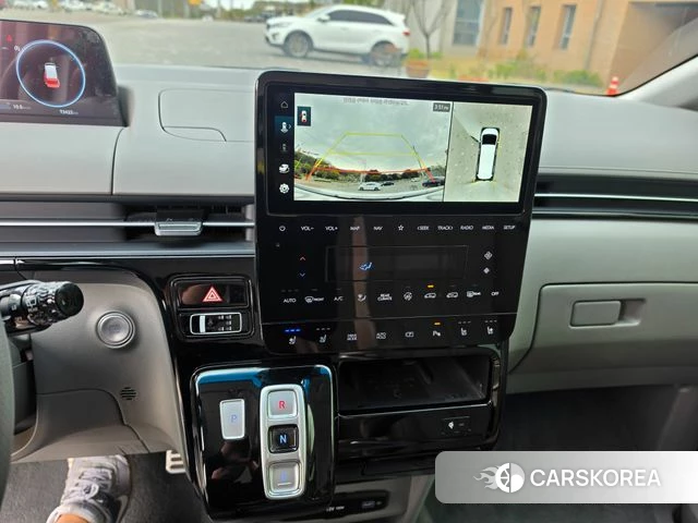 Hyundai Staria 2022 Белый из Кореи, фото 4