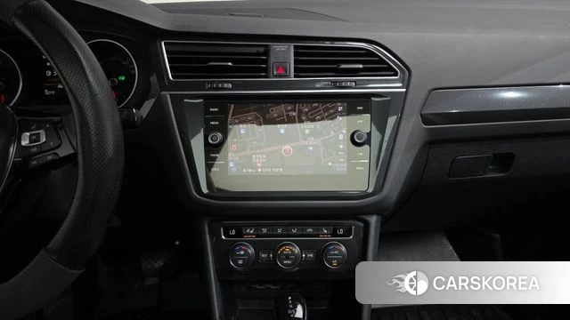 Volkswagen Tiguan second Generation 2020 Серый из Кореи, фото 4