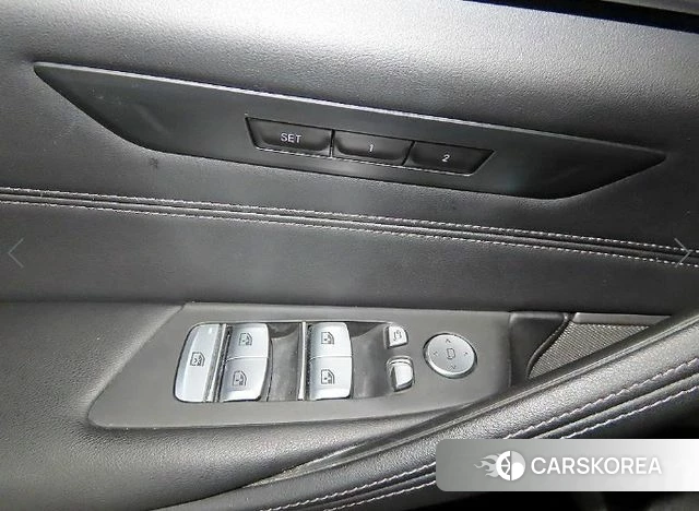 BMW 5 Series (G30) 2021 Черный из Кореи, фото 4