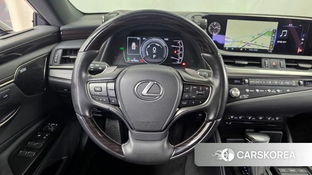 Lexus ES300h 7th generation 2021 Черный из Кореи, фото 4