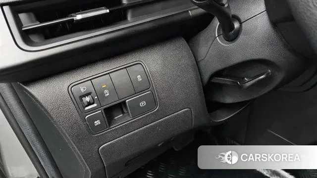 Hyundai Staria 2021 Серебряный из Кореи, фото 4