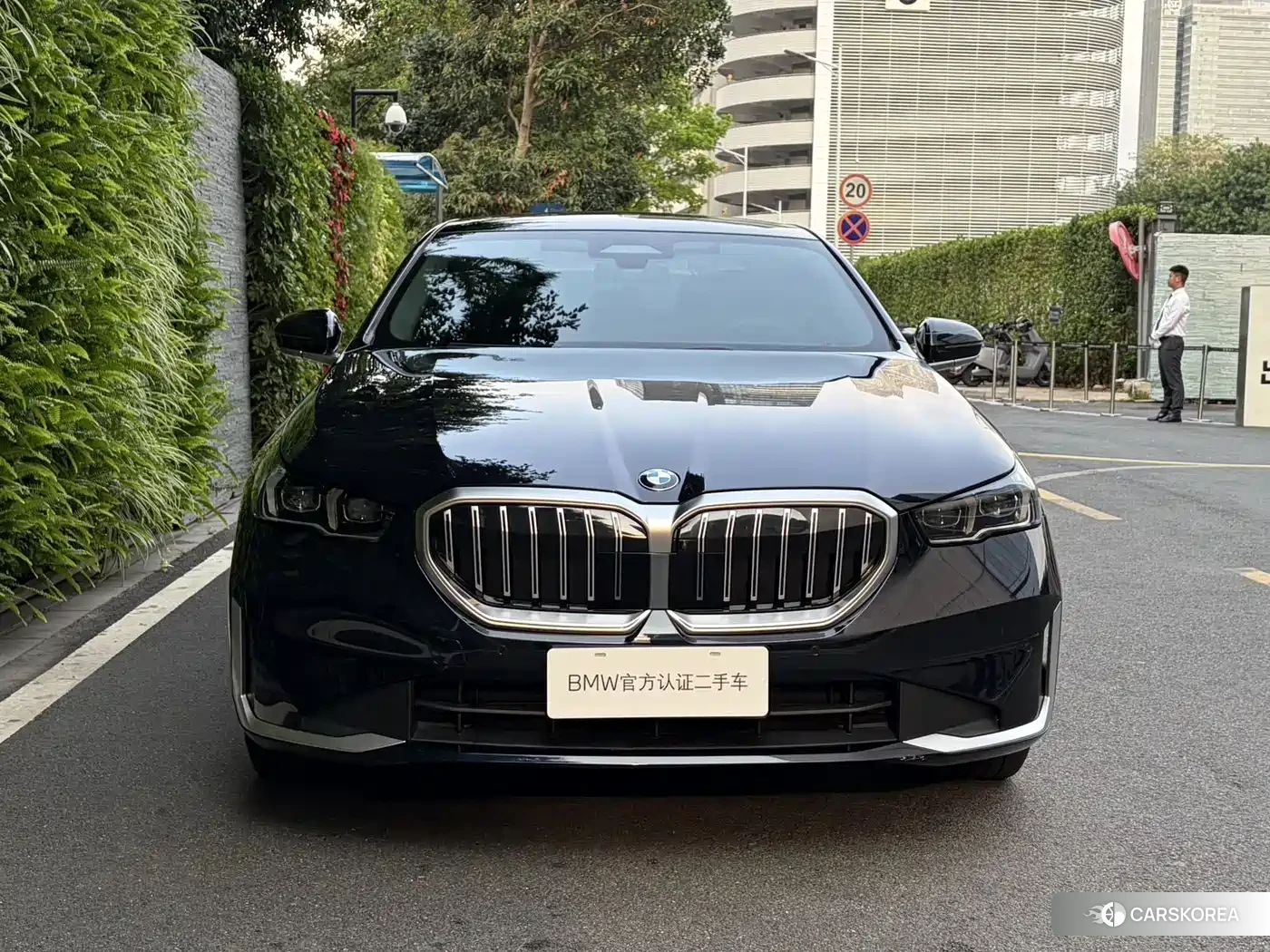 BMW 5 series 2024 Черный из Китая, фото 4