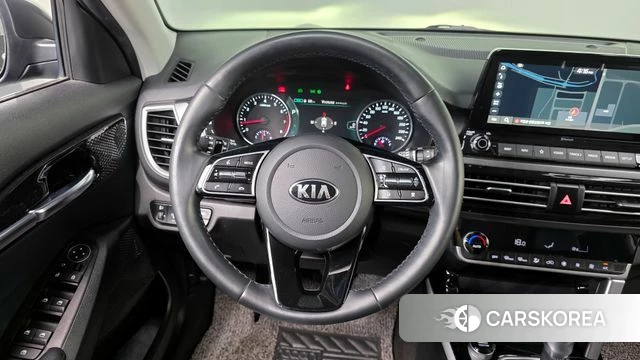 Kia Seltos 2020 Серый из Кореи, фото 4