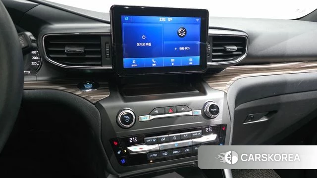 Ford Explorer 6th Generation 2020 Белый из Кореи, фото 4