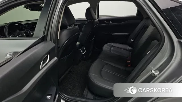 Kia K5 3rd generation 2021 Серебристо-серый из Кореи, фото 4