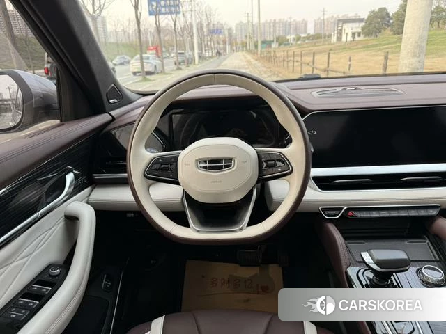 Geely Automobile Xingyue L 2023 Серебристо-серый из Китая, фото 4