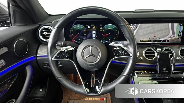 Mercedes-Benz E-Class W213 2022 Серый из Кореи, фото 4