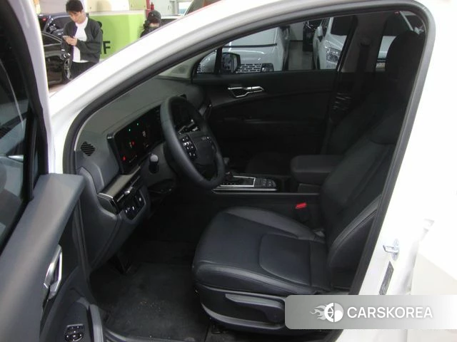 Kia The New Sportage 5th Generation 2025 Белый из Кореи, фото 4