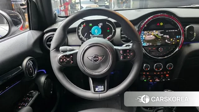 Mini Cooper S 2024 Серебристо-серый из Кореи, фото 4