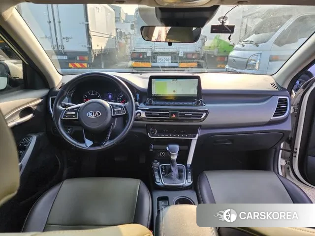 Kia Seltos 2021 Белый из Кореи, фото 4