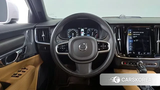 Volvo V90 Cross-Country 2019 Белый из Кореи, фото 4