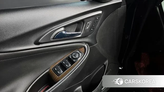 Chevrolet (GM Daewoo) The New Malibu 2019 Черный из Кореи, фото 4