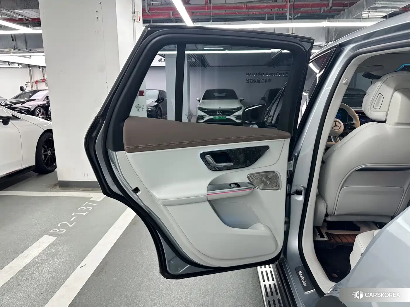 Mercedes-Benz EQE SUV 2026 Silver/gray из Китая, фото 4