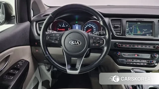 Kia The New Carnival 2018 Черный из Кореи, фото 4