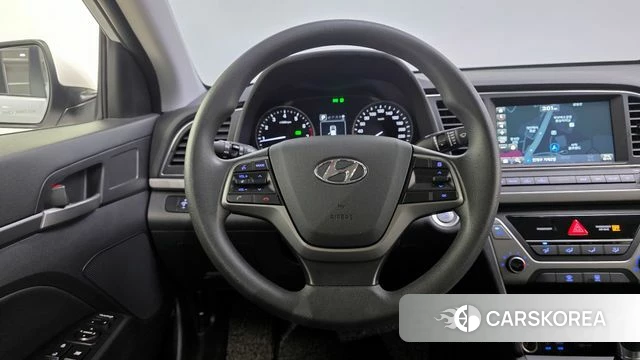 Hyundai Avante AD 2018 Белый из Кореи, фото 4