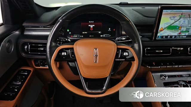 Lincoln Aviator 2nd generation 2022 Серый из Кореи, фото 4