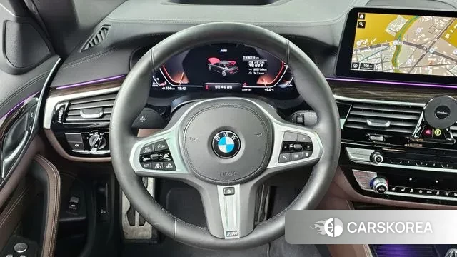 BMW 5 Series (G30) 2022 Черный из Кореи, фото 4